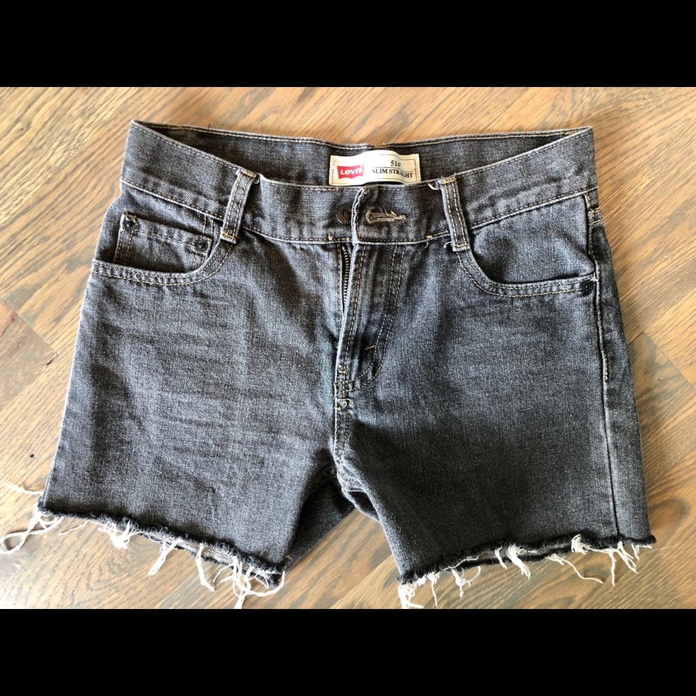 Vintage black wash Levi denim shorts